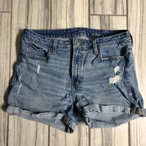 Old Navy Women's Light Blue Distressed Jean Shorts
